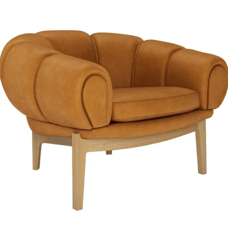 GUBI Croissant lounge chair, oiled oak - Chamois Cuoio 1708