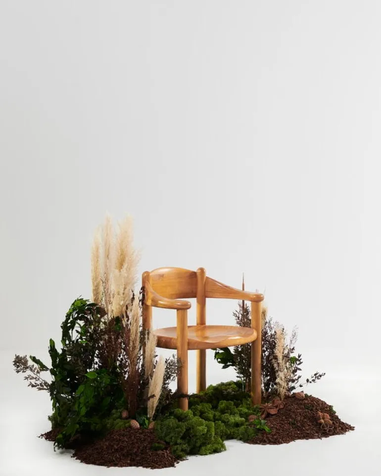 GUBI Daumiller armchair, golden pine