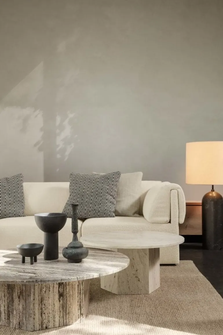 GUBI Epic coffee table, round, 80 cm, white travertine