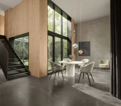 GUBI Epic dining table, round, 130 cm, white travertine