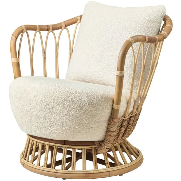 GUBI Grace lounge chair, Karakorum 001