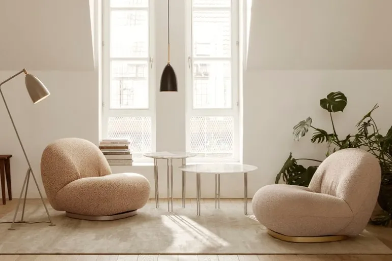 GUBI IOI coffee table, 50 cm, chrome - white marble