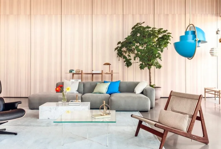 GUBI Multi-Lite pendant, brass - blue