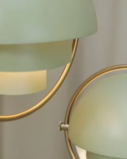 GUBI Multi-Lite pendant, small, brass - desert sage