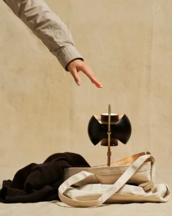 GUBI Multi-lite portable table lamp, brass - black