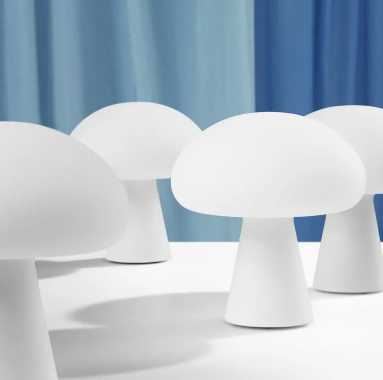 GUBI Obello portable table lamp, frosted glass