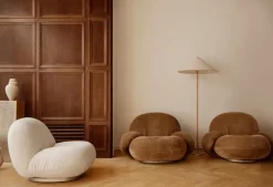 GUBI Pacha lounge chair, swivel base, Harp 24 - pearl gold