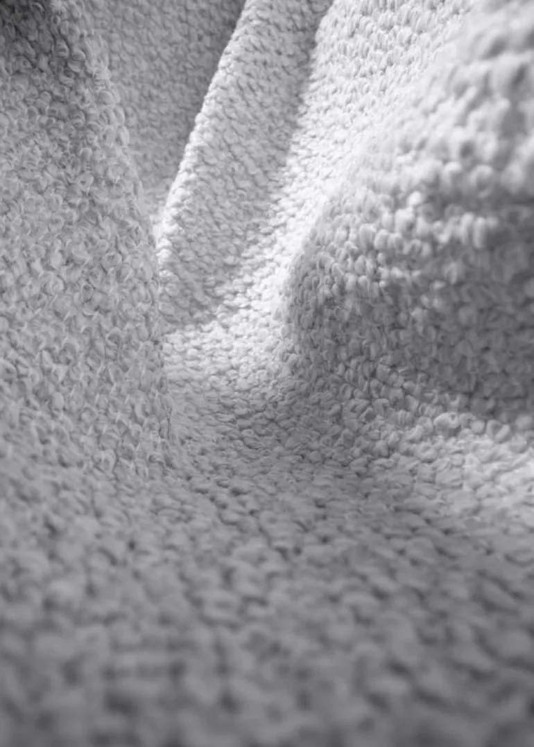 GUBI Pacha Outdoor lounge chair, swivel base, Libera 003