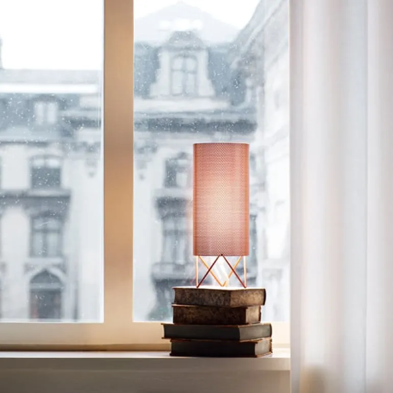 GUBI Pedrera H20 table lamp, black