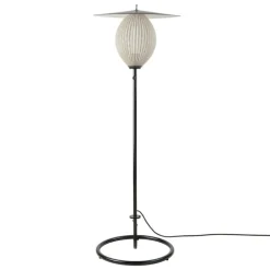 GUBI Satellite Outdoor floor lamp, black - cream white