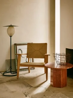 GUBI Satellite Outdoor floor lamp, black - cream white