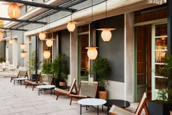 GUBI Satellite Outdoor pendant, 22 cm, black - cream white