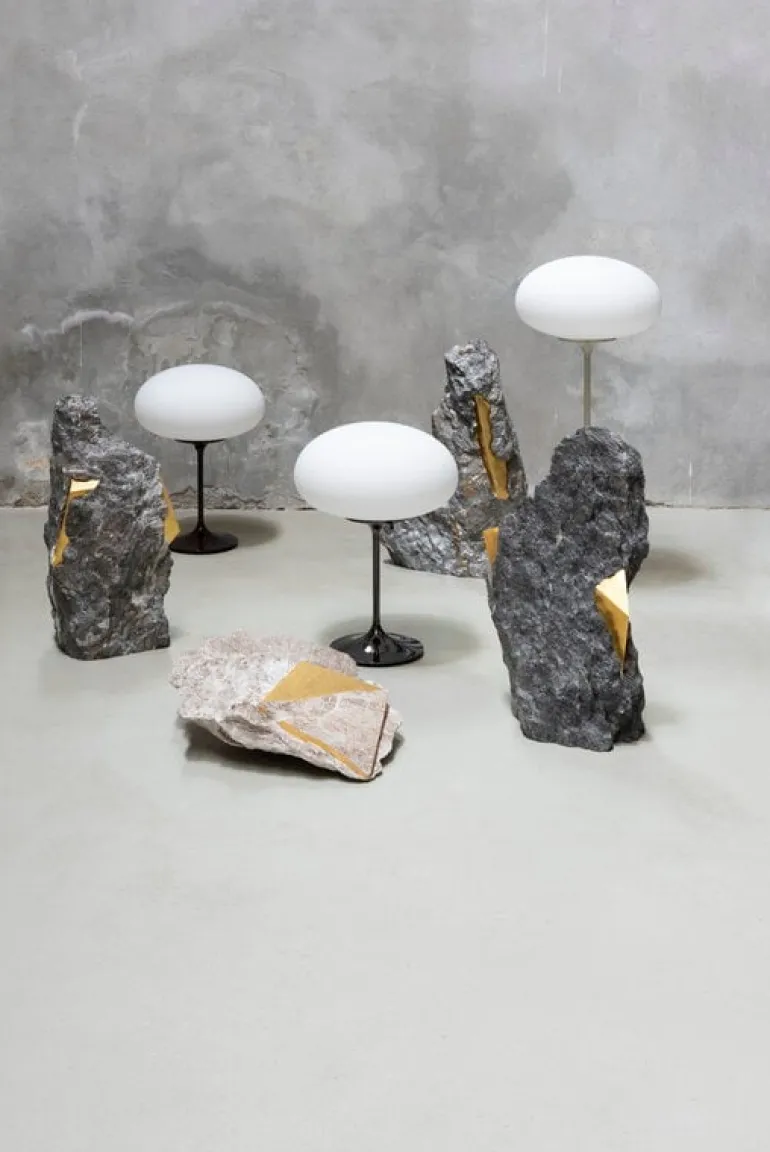 GUBI Stemlite table lamp, 42 cm, dimmable, black red