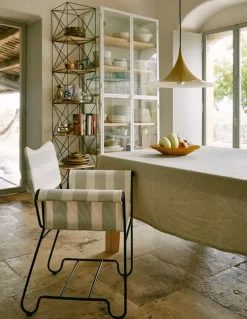 GUBI Tropique chair, classic black - Leslie Stripe 20