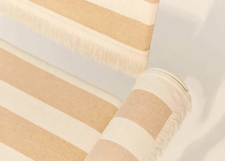 GUBI Tropique chair with fringes, classic black - Leslie Stripe 40