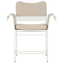 GUBI Tropique chair with fringes, classic white - Leslie 12