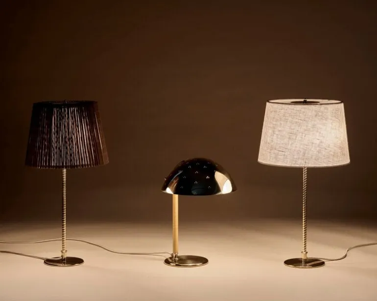 GUBI Tynell 9205 table lamp, brass - bamboo