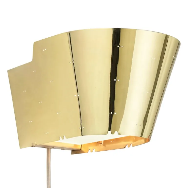 GUBI Tynell 9464 wall lamp, brass