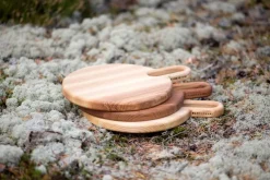 Hanna Saari Halikko cutting board, round, elm