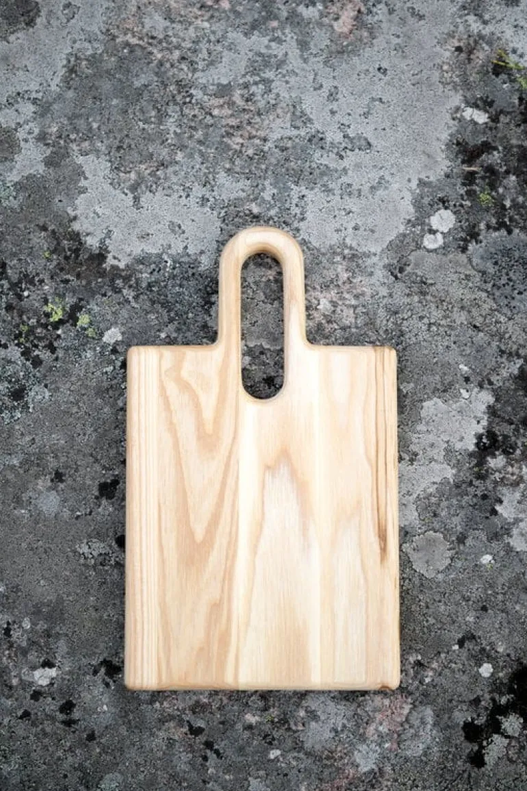 Hanna Saari Halikko cutting board, small, ash