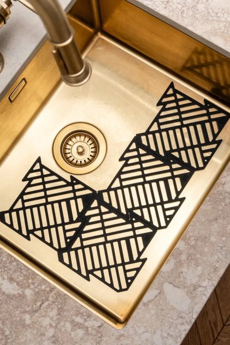 Happy Sinks Happy Sinks Puzzle sink mat, 4 pcs, black