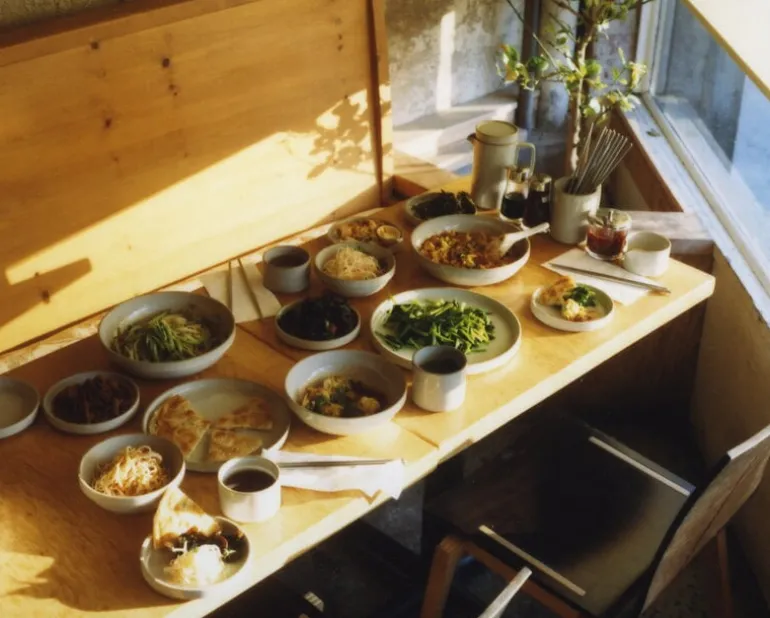 Hasami Porcelain Bowl, 220 mm, gloss grey