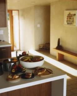 Hasami Porcelain Round bowl, 185 mm, black