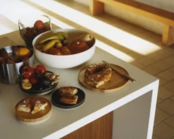 Hasami Porcelain Round bowl, 220 mm, black