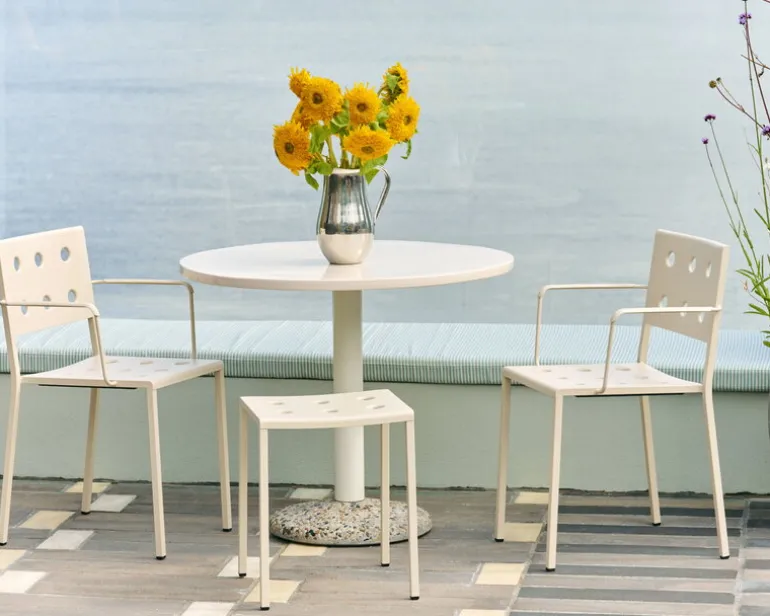 HAY Balcony armchair, chalk beige