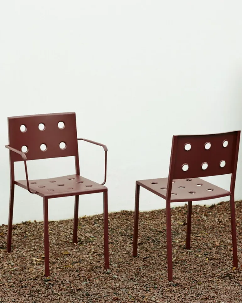 HAY Balcony dining chair with armrest, iron red