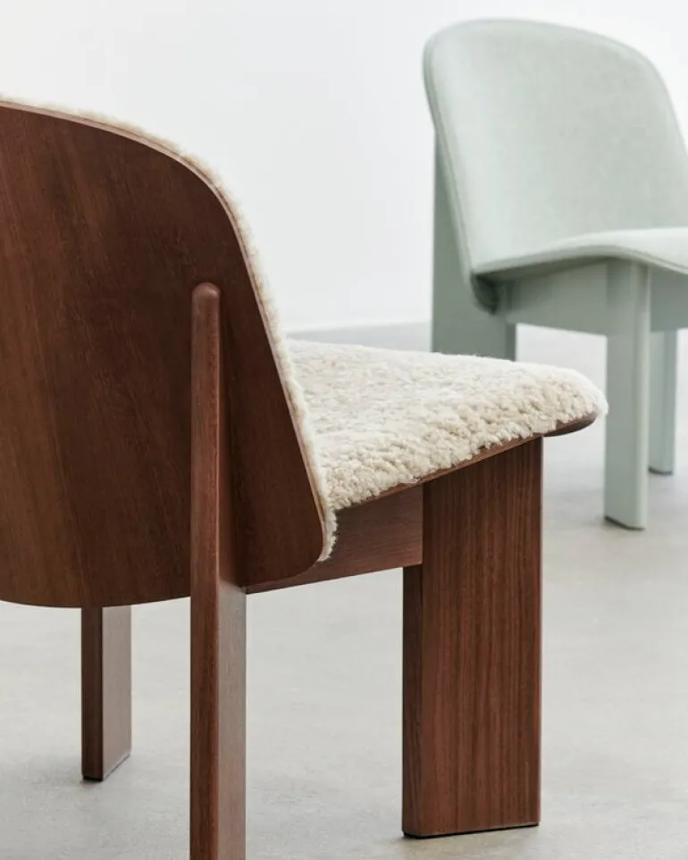 HAY Chisel lounge chair, Mohawi 21 sheepskin - lacquered walnut