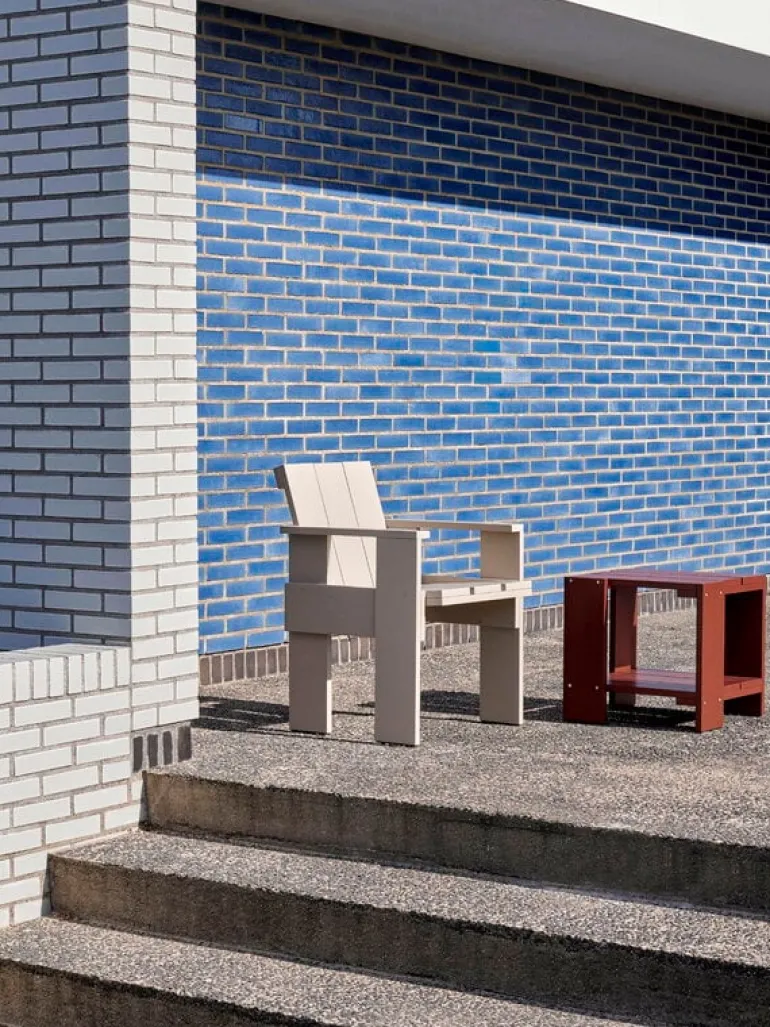 HAY Crate side table, 49,5 x 49,5 cm, iron red