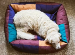 HAY HAY Dogs bed, L, burgundy - green