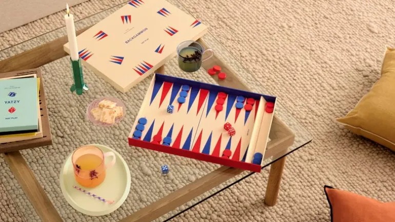 HAY Kofi table 80 x 80 cm, lacquered oak - clear glass