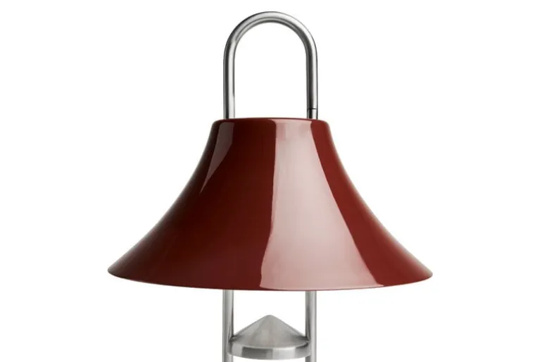 HAY Mousqueton portable table lamp, iron red