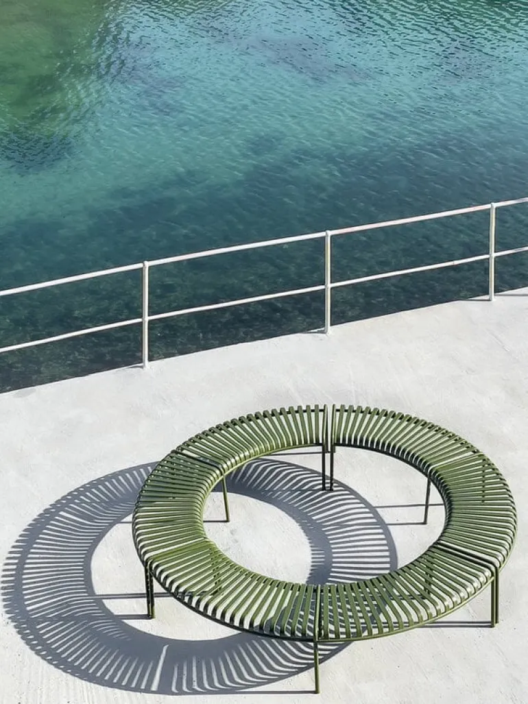 HAY Palissade Park bench, olive