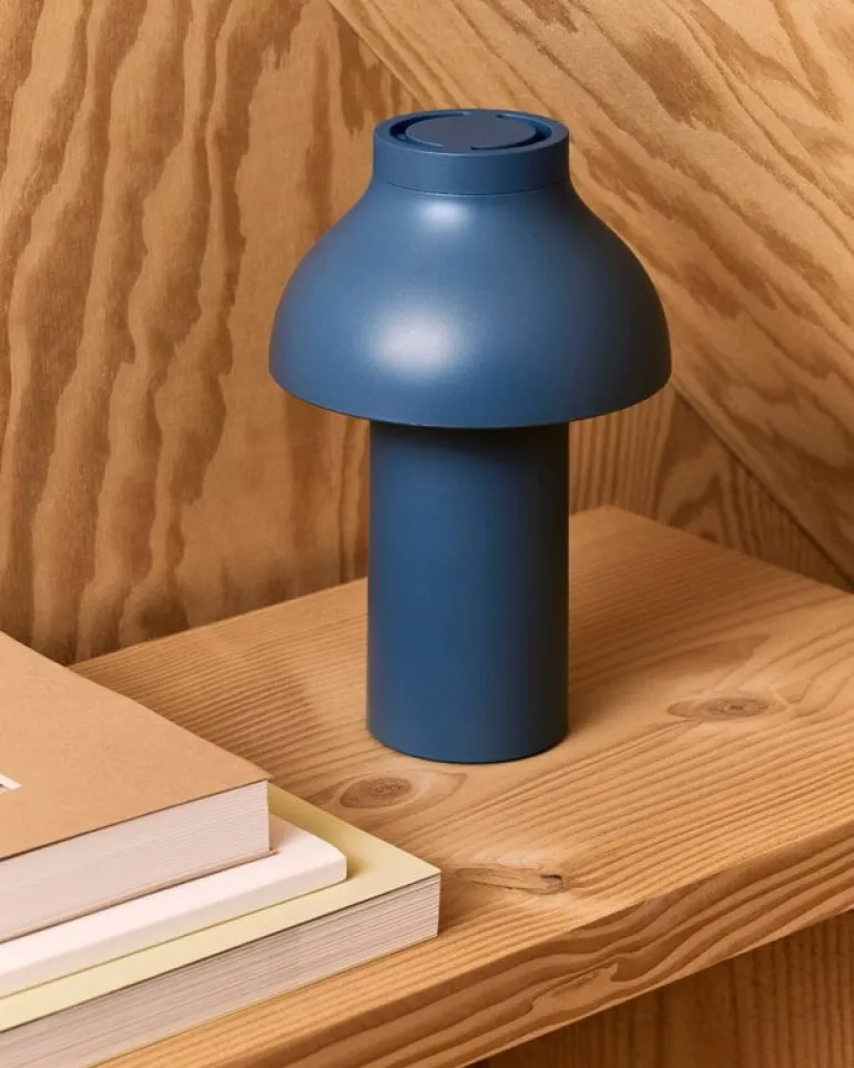 HAY PC Portable No 2 table lamp, azure blue