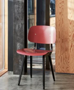 HAY Revolt chair, black - plum red 3.0