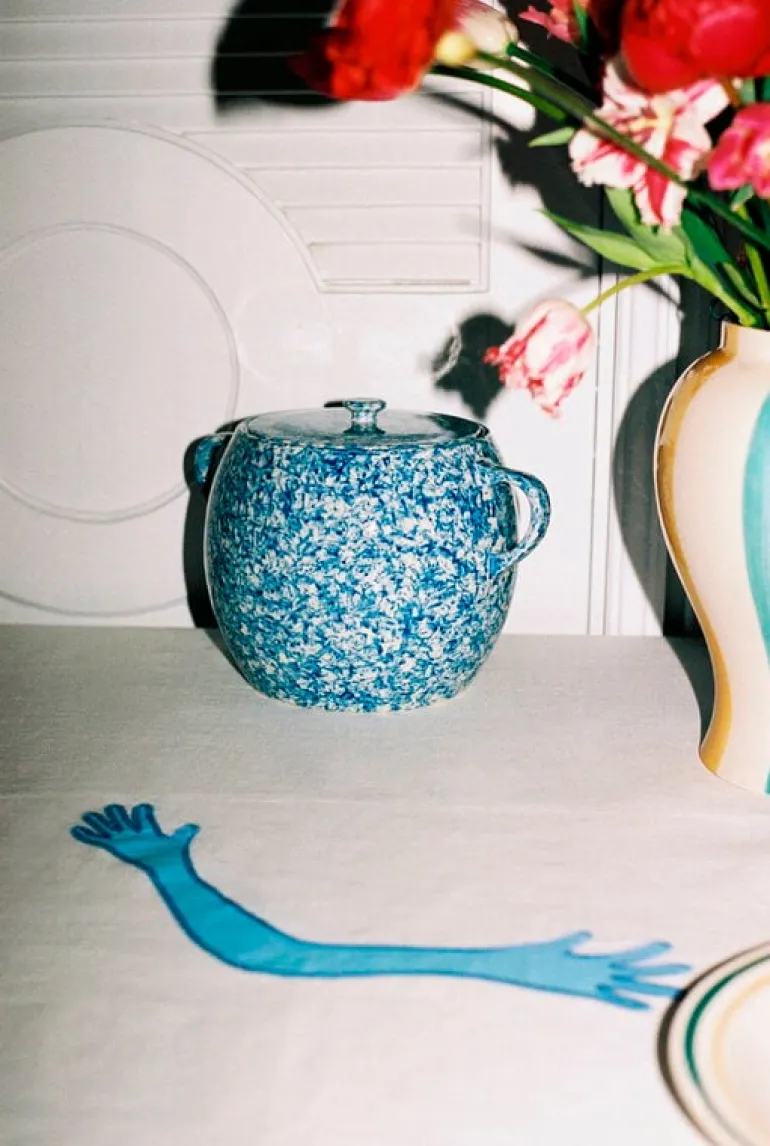 HAY Sobremesa bean pot, blue