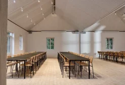 HAY Soft Edge 40 chair, black - lacquered oak