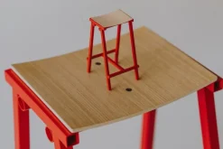 HAY Taburete 8 bar stool, high, 75 cm, signal red - lacquered oak