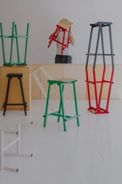 HAY Taburete 8 bar stool, high, 75 cm, soft jade - lacquered oak