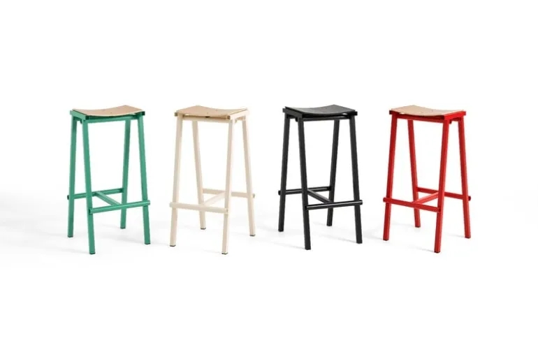 HAY Taburete 8 bar stool, low, 65 cm, signal red - lacquered oak
