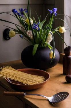 Heirol Smooth bowl, 28 cm, terracotta