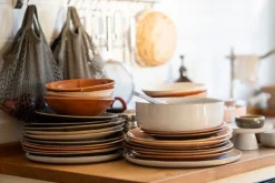 Heirol Smooth plate, 28 cm, terracotta