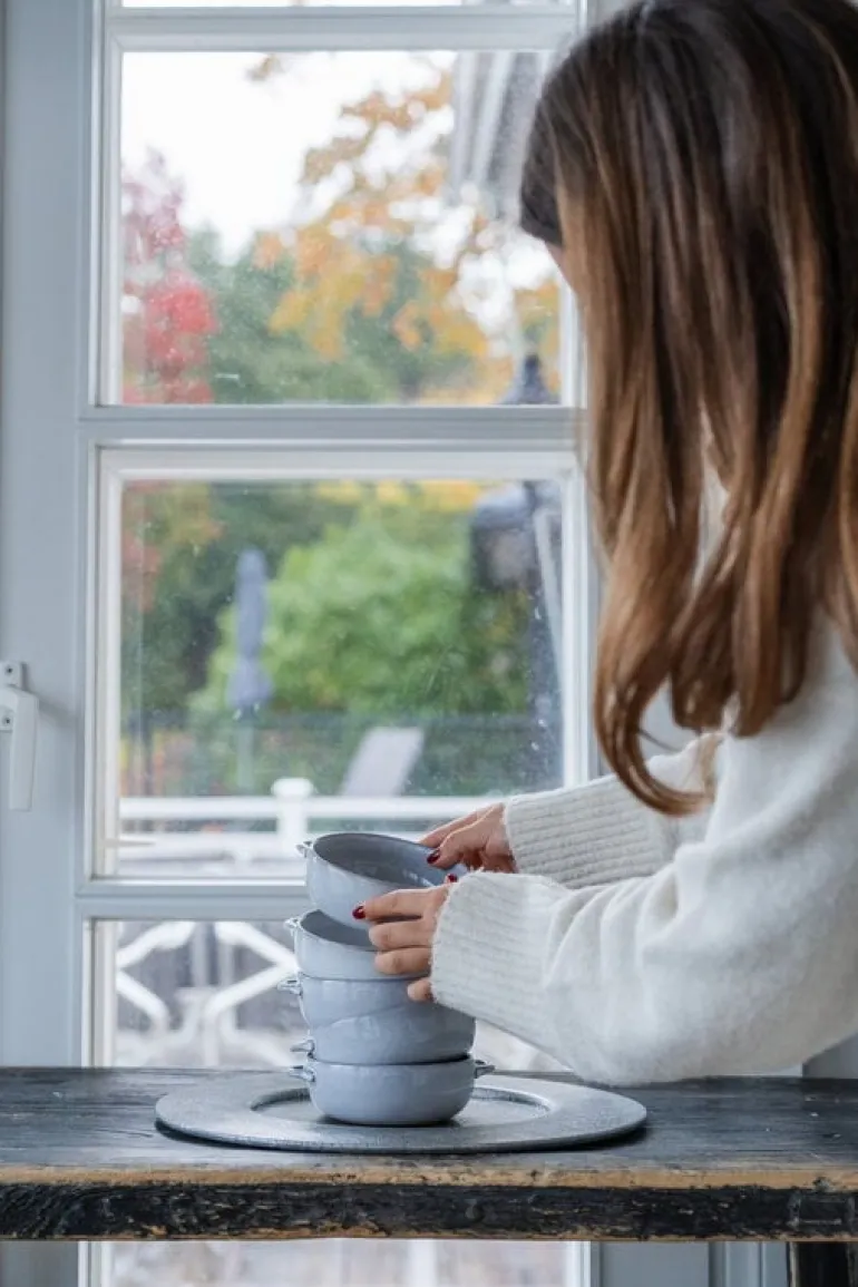Heirol Svelte bowl with handles, 12 cm, stone