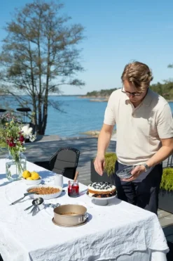 Heirol Twist pie dish, 29 cm, stone