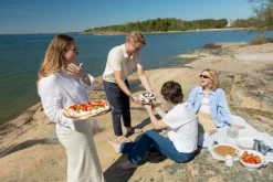 Heirol Twist plate, 23 cm, stone