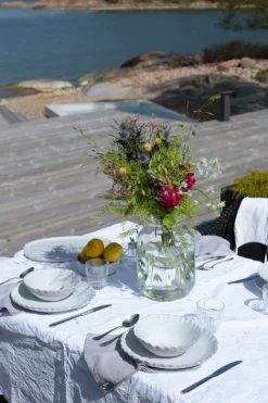 Heirol Twist plate, 28 cm, stone