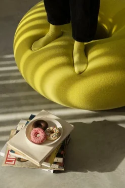 Hem Boa pouf, sulfur yellow